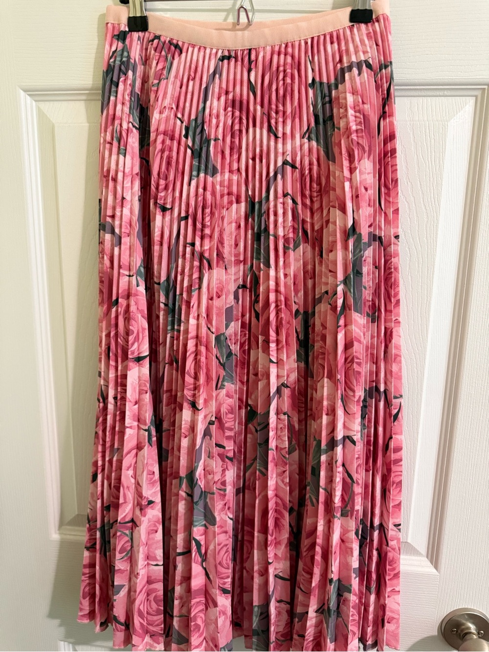 Pleated Pink Rose-Print Maxi Skirt